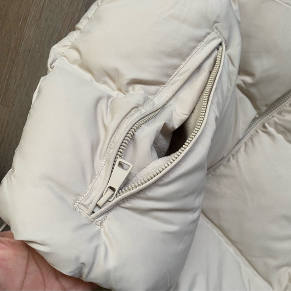 Zara Cream Puffer Vest - Picture 5 of 5